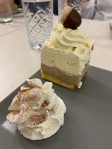 Slatke delicije - Gastronomija i ugostiteljstvo