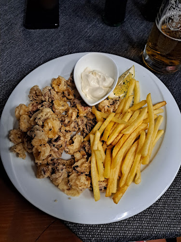 Obala Petra Krešimira IV 21, 21327, Podgora