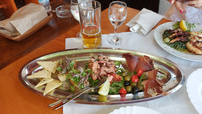 Opinii despre Konoba Riva în Selce - Gastronomija i ugostiteljstvo