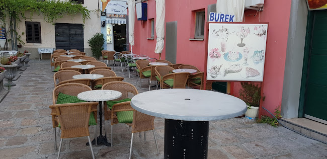 ul, Ivana Vrbana 6, 53288, Karlobag