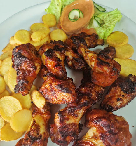 Opinii despre Queen M fast food - pizza în Vukovar - Gastronomija i ugostiteljstvo