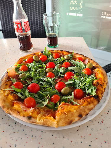 Zalogajnica Amfora - Gastronomija i ugostiteljstvo