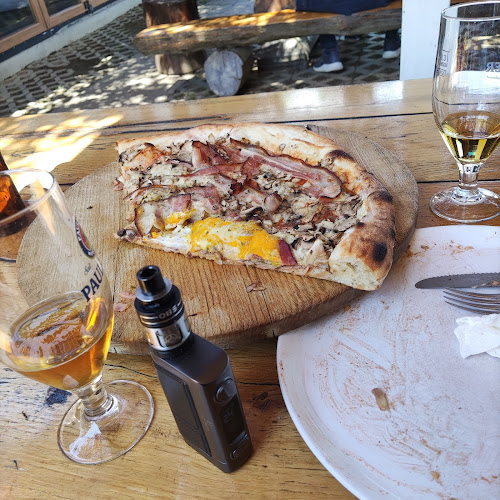 Ul. Marije Jurić Zagorke 25, 49243, Oroslavje