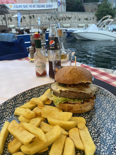 Comentarii opinii despre Konoba Mandrac