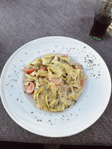 Comentarii opinii despre Ahipara zalogajnica, Podgora