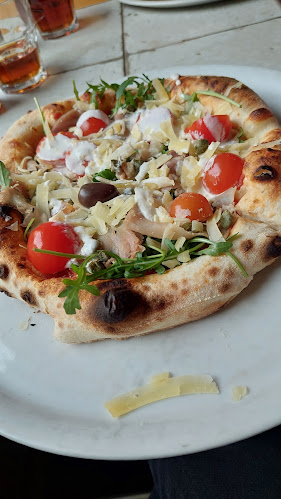 Opinii despre Maslina na Zelenom trgu în Rijeka - Gastronomija i ugostiteljstvo