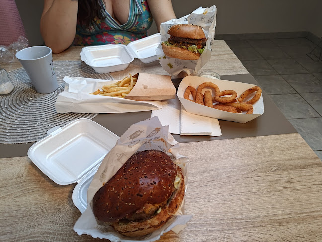 OBROQ Street Food Restaurant - Kaštel Stari