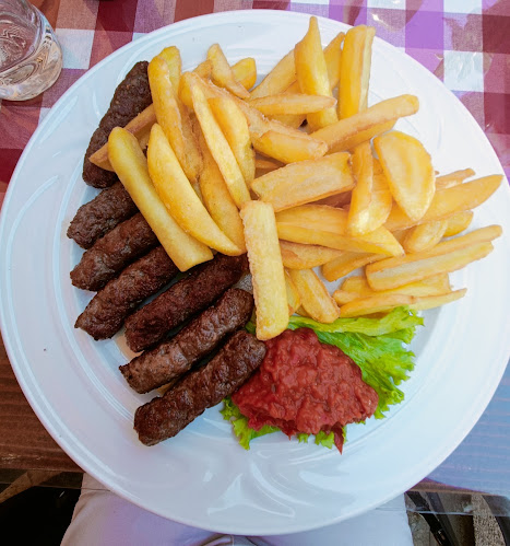 Ul. Hrvatskih mučenika 25, 21220, Trogir