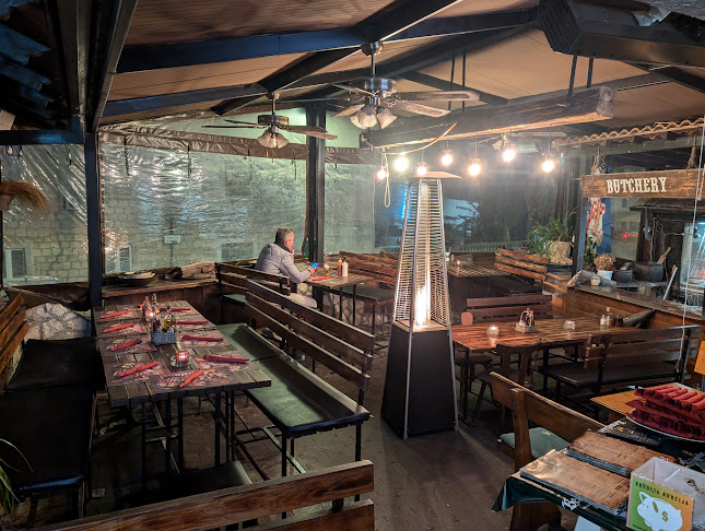 Comentarii opinii despre Wild West Trogir