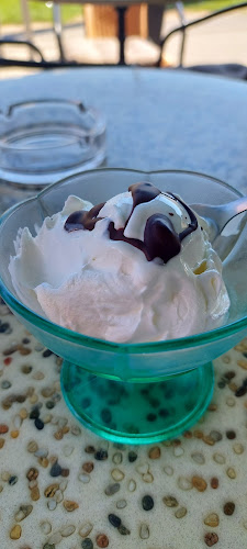 Slasticarna Centar 33 - Gastronomija i ugostiteljstvo