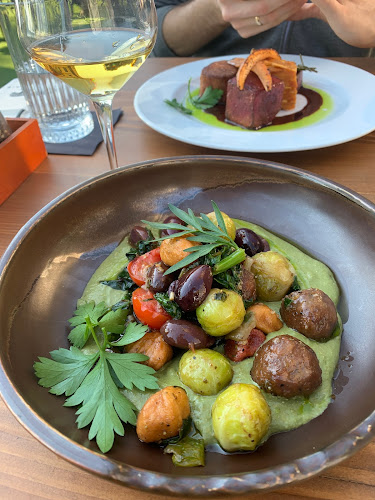 The Botanist - Gastronomija i ugostiteljstvo