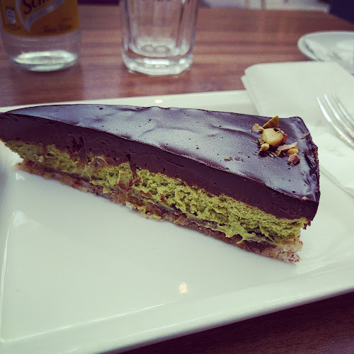 Comentarii opinii despre Caffe Bar Torterie Macaron