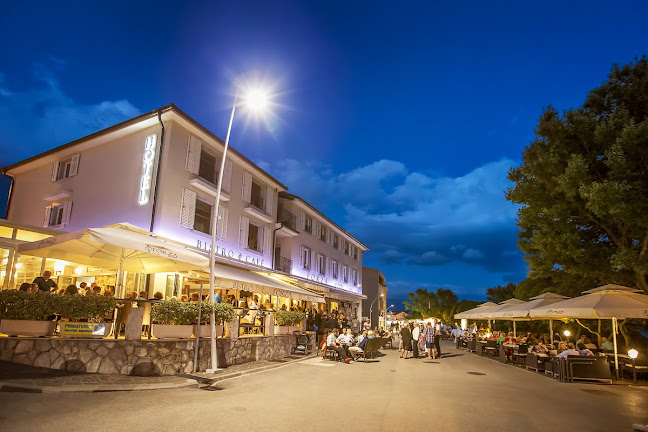 Zvonimirova ul. 98, 51523, Baška