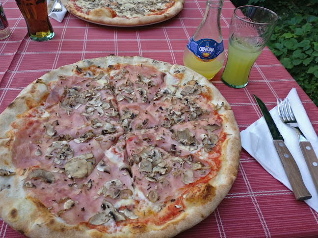 Restaurant & pizzeria Škafet - Skradin