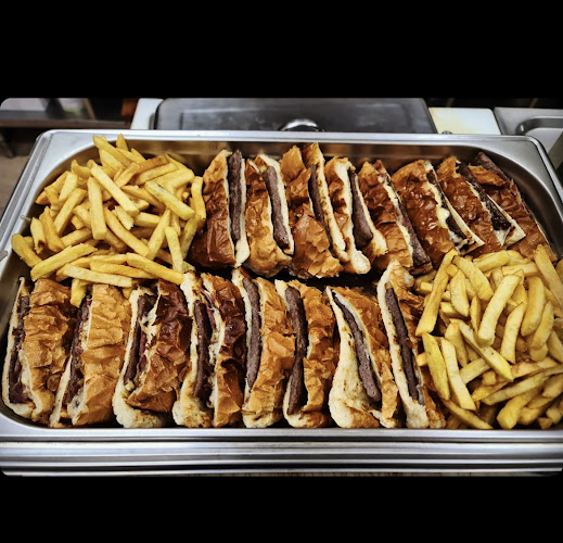 Fast food Kamenita vrata - Gastronomija i ugostiteljstvo