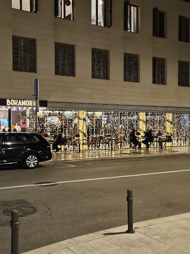 Trumbićeva obala 16, 21000, Split