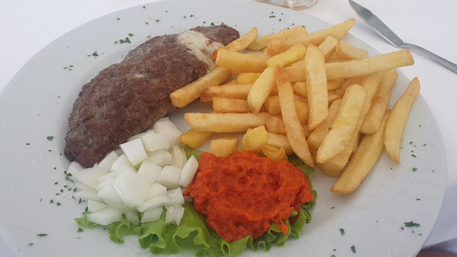 Bussola ACI Marina Ičići - Gastronomija i ugostiteljstvo