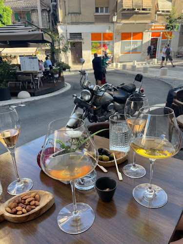 Ul. ban Mladenova 1, 21000, Split