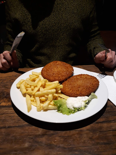 Pečenjara Jarun - Gastronomija i ugostiteljstvo