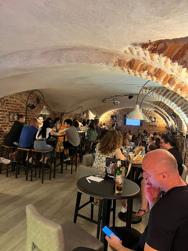 Trg kralja Zvonimira 1, 33000, Virovitica