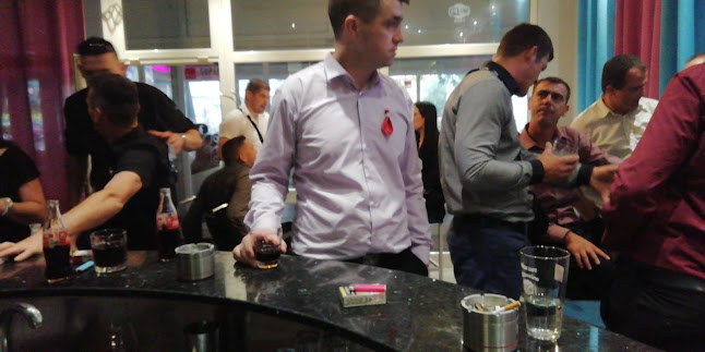 Comentarii opinii despre Caffe Bar White Room