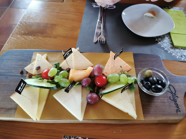 Comentarii opinii despre GLIGORA CHEESE BAR