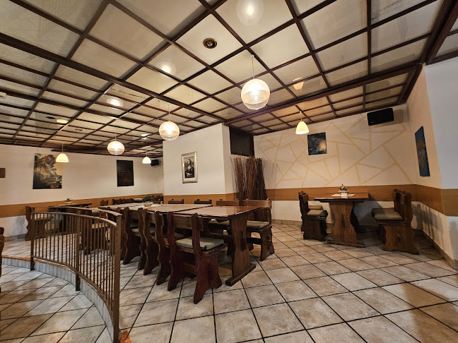 Bistro Pizzeria Paris - Gastronomija i ugostiteljstvo