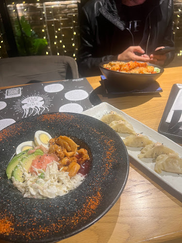 Jellyfish In Space - Gastronomija i ugostiteljstvo