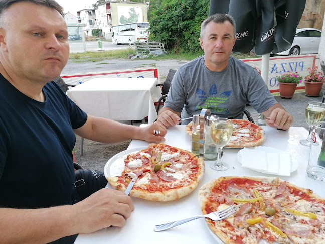 Opinii despre Restoran & Hostel Sokol în Topusko - Gastronomija i ugostiteljstvo