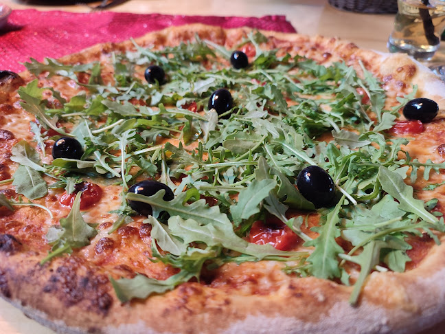 Restoran i Pizzeria La Rossa Knin - Gastronomija i ugostiteljstvo