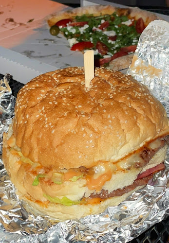 Pizzeria Savannah - Gastronomija i ugostiteljstvo