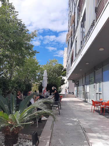 Ul. Domovinskog rata 27, 21000, Split