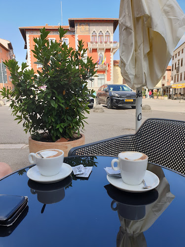 Caffe Bar "Arka" - Gastronomija i ugostiteljstvo