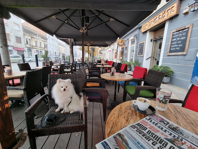 Caffe bar Dvorište - Gastronomija i ugostiteljstvo