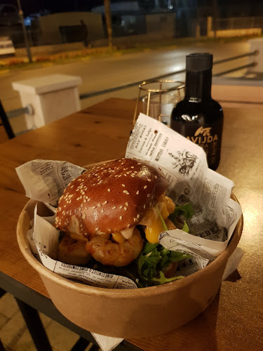 Fish Delish Vodice - Gastronomija i ugostiteljstvo