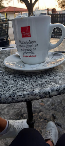 Caffe bar "Škverić" - Biograd na Moru
