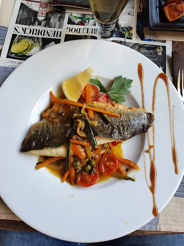 Opinii despre Cotton Club Porec în Poreč - Gastronomija i ugostiteljstvo