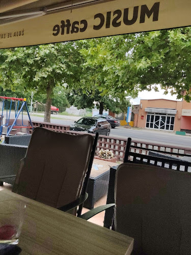 Opinii despre Cafe bar Music Cafe în Jarmina - Gastronomija i ugostiteljstvo