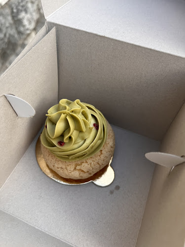 Ul. Ivana Gundulića 6, 21000, Split