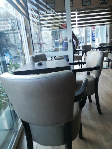 Vukovarska ul. 106, 21000, Split