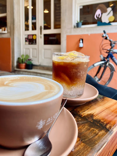 Comentarii opinii despre Augusto Coffee Shop