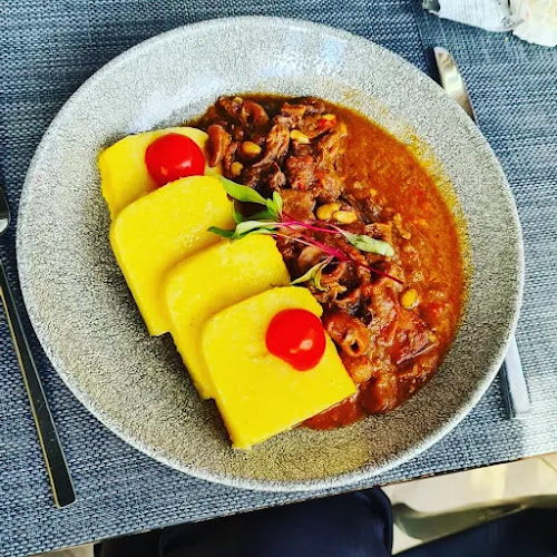 Restoran Na Tale radi do 23h kuhinja