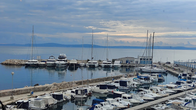 Šetalište Kalafata 2, 21000, Split