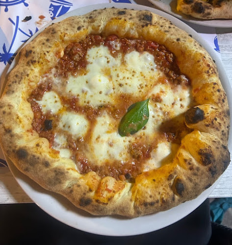 L' oro di Napoli - Gastronomija i ugostiteljstvo