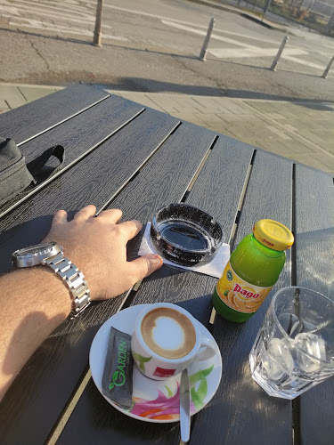 Comentarii opinii despre Garden Caffe