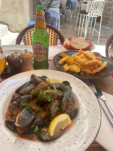 Comentarii opinii despre Mama's Pot Tavern