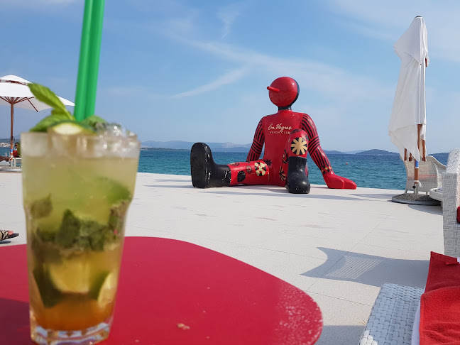 Comentarii opinii despre En Vogue Beach Club