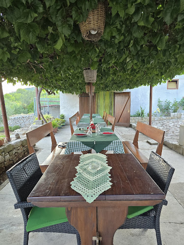 Opinii despre Maxo în Podšpilje - Gastronomija i ugostiteljstvo