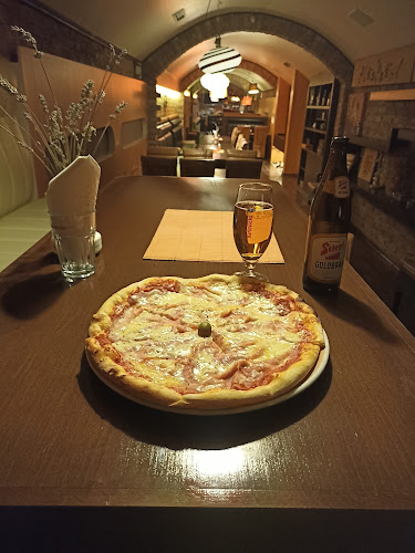 Vozišće 5, 51216, Rijeka