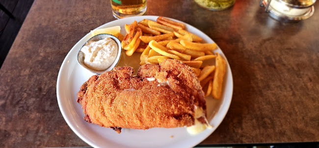 Comentarii opinii despre Bar & Grill Genius